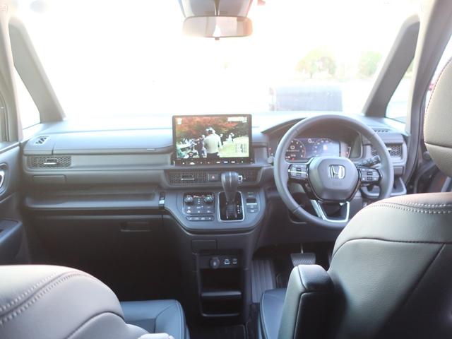ステップワゴン スパーダ　当店試乗車　ディーラーオプション装着車（フロアマット　１１インチホンダコネクトナビ　ＥＴＣ）ホンダセンシング　ブラインドスポットインフォメーション　パワーテールゲート　トリプルゾーンＡＣ　１６ＡＷ（17枚目）