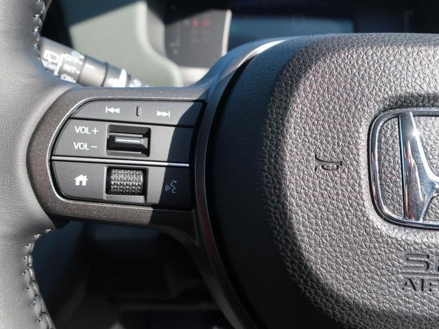 フリード クロスター　当店試乗車　ディーラーオプション装着車（８インチコネクトナビ　フロアマット）Ｂカメラ　ホンダセンシング　ブラインドスポットインフォメーション　両側パワスラ　運転席助手席シートヒーター１５ＡＷ（17枚目）