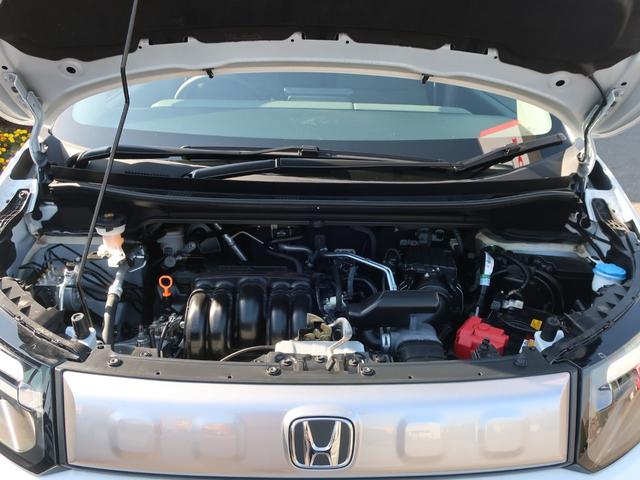 フリード クロスター　当店試乗車　ディーラーオプション装着車（８インチコネクトナビ　フロアマット）Ｂカメラ　ホンダセンシング　ブラインドスポットインフォメーション　両側パワスラ　運転席助手席シートヒーター１５ＡＷ（29枚目）