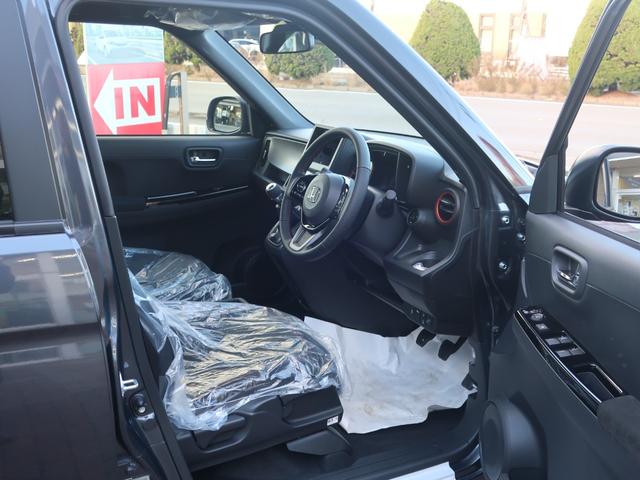 N-ONE RS 新車未登録 6MT ターボ ツートーン仕様 ホンダセンシング LEDヘッドライト&フォグライト 運転席助手席シートヒーター 15AW(9枚目)
