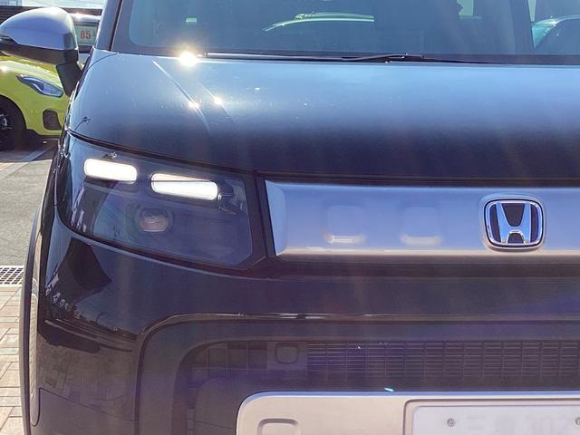 フリード ｅ：ＨＥＶクロスター　ＨｏｎｄａＳＥＮＳＩＮＧ　純正１１．４インチナビ　Ｂｌｕｅｔｏｏｔｈ　フルセグ　ＤＶＤ　録音　バックガイドモニター　ＬＥＤヘッドライト　ＬＥＤフォグライト　両側電動スライドドア　ビルトインＥＴＣ（46枚目）