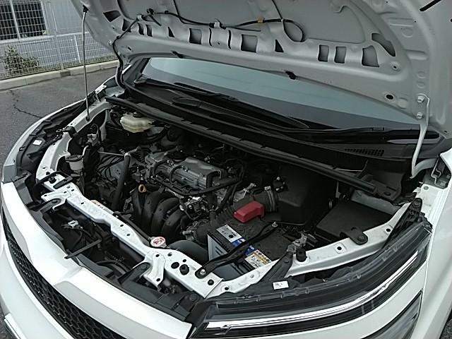 ヴォクシー ＺＳ　ＧＲスポーツ　ワンオーナー　キーレス　フルセグ　ナビ＆ＴＶ　１８アルミホイール　乗車定員７人　エアバッグ　オートマ　フル装備　ＥＴＣ　バックカメラ　スマートキー（15枚目）