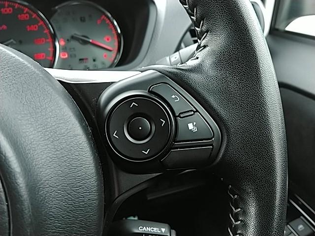 ヴォクシー ＺＳ　ＧＲスポーツ　ワンオーナー　キーレス　フルセグ　ナビ＆ＴＶ　１８アルミホイール　乗車定員７人　エアバッグ　オートマ　フル装備　ＥＴＣ　バックカメラ　スマートキー（24枚目）