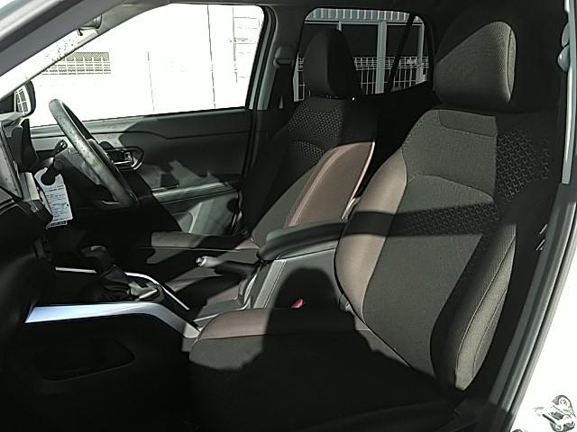 ライズ Ｘ　Ｓ　ワンオーナー　キーレス　フルセグ　ナビ＆ＴＶ　エアバッグ　オートマ　フル装備　ＥＴＣ　バックカメラ　スマートキー（11枚目）