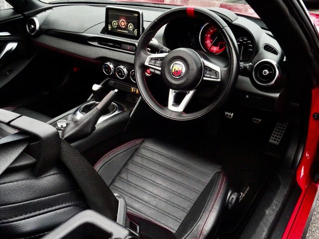 アバルト１２４ スパイダー ベースグレード　６ＭＴ　ロッソコスタブラーヴァ１９７２　６ＭＴ　／　ｂｒｅｍｂｏブレーキキャリパー　／　ナビＴＶバックカメラ　／（28枚目）