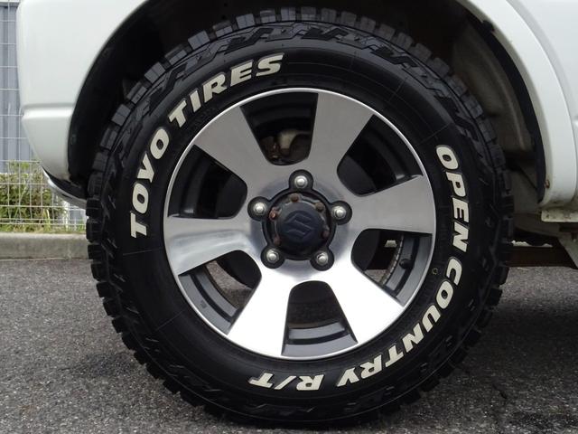 ジムニー クロスアドベンチャーXC 40THアニバーサリー/タイヤ TOYOオープンカントリー ホワイトレター/車検R9.9/CDオーディオ/スペアタイヤカバーあり(5枚目)