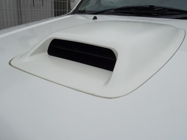 ジムニー クロスアドベンチャーXC 40THアニバーサリー/タイヤ TOYOオープンカントリー ホワイトレター/車検R9.9/CDオーディオ/スペアタイヤカバーあり(11枚目)