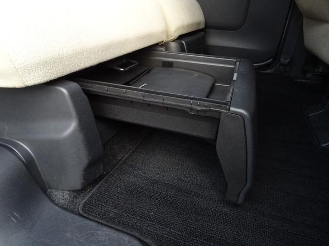 ムーヴキャンバス Ｇ　ＳＡＩＩＩ　左右スライドドア　ナビＴＶつき　車検〜９／９　当店顧客買取車両／左右スライドドア／ナビＴＶバックカメラ付き／ＥＴＣ付き／衝突安全機能／自動ハイビーム／ＨＤＭＩ　ＵＳＢ入力ポートあり／ＬＥＤヘッドライト／（30枚目）