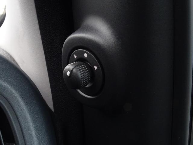 �^�]�ȃh�A�����̂��̃��o�[�́A�h�A�~���[�p�x�����p�ł��B�h�A�~���[���ʂ͓d�������A�i�[�͎蓮�ł��I