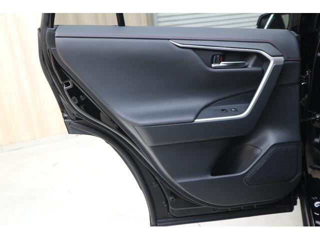 ＲＡＶ４ ＰＨＶ Ｇ　Ｚ　ＯＢＤ診断済／法定点検整備済／ブラインドスポットモニター／パワーバックドア／パノラミックビューモニター／パーキングサポートブレーキ／シートベンチレーション／助手席パワーシート／アクセサリーコンセント（60枚目）