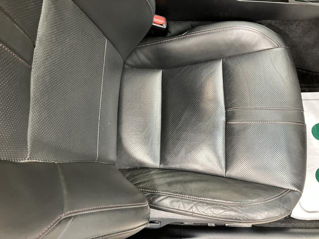 クラウンハイブリッド アスリートＳ　ＯＢＤ診断済／法定点検整備済／後期型／ジャパンカラーセレクションパッケージ／レザーシートパッケージ／シートベンチレーション／アドバンストパッケージ／レーダークルーズコントロール（4枚目）