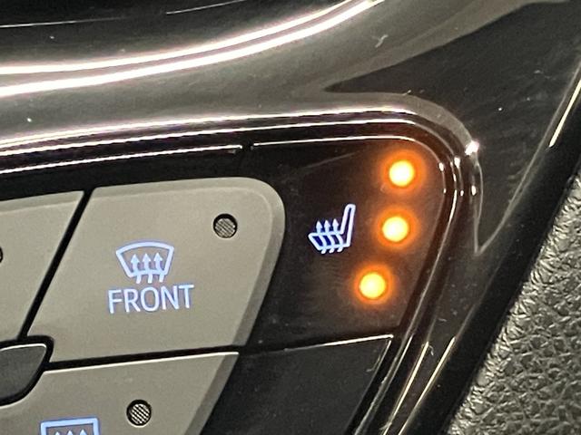 Ｃ－ＨＲ Ｓ　ＧＲスポーツ　ＯＢＤ診断済／法定点検整備済／後期型／ブラインドスポットモニター／パノラミックビューモニター／２トーンカラー／エントリーナビキット／応急用スペアタイヤ／快適温熱シート／電動ランバーサポート（14枚目）