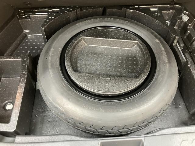 Ｃ－ＨＲ Ｓ　ＧＲスポーツ　ＯＢＤ診断済／法定点検整備済／後期型／ブラインドスポットモニター／パノラミックビューモニター／２トーンカラー／エントリーナビキット／応急用スペアタイヤ／快適温熱シート／電動ランバーサポート（19枚目）