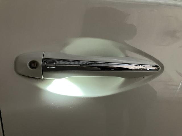 スカイライン ＧＴ　タイプＰ　ＯＢＤ診断済／法定点検整備済／後期型／ＢＯＳＥパフォーマンスシリーズサウンドシステム／アンビエントライト／本アルミインパネ加飾／全方位運転支援システム／インテリジェントアラウンドビューモニター（8枚目）