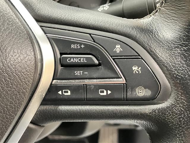 スカイライン ＧＴ　タイプＰ　ＯＢＤ診断済／法定点検整備済／後期型／ＢＯＳＥパフォーマンスシリーズサウンドシステム／アンビエントライト／本アルミインパネ加飾／全方位運転支援システム／インテリジェントアラウンドビューモニター（13枚目）