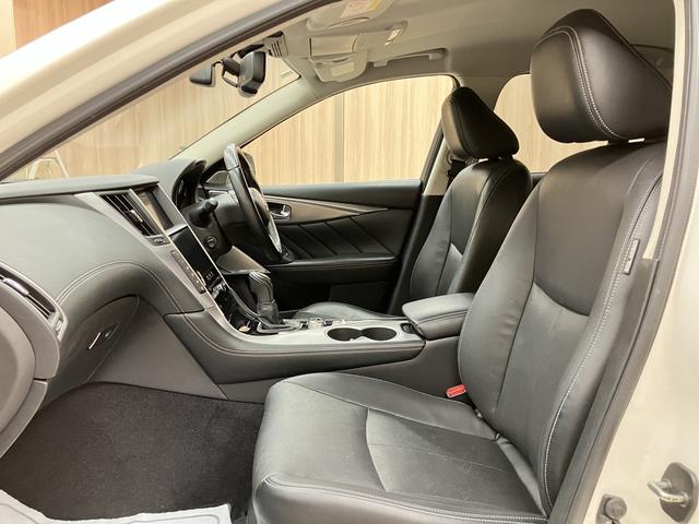 スカイライン ＧＴ　タイプＰ　ＯＢＤ診断済／法定点検整備済／後期型／ＢＯＳＥパフォーマンスシリーズサウンドシステム／アンビエントライト／本アルミインパネ加飾／全方位運転支援システム／インテリジェントアラウンドビューモニター（50枚目）