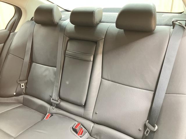 スカイライン ＧＴ　タイプＰ　ＯＢＤ診断済／法定点検整備済／後期型／ＢＯＳＥパフォーマンスシリーズサウンドシステム／アンビエントライト／本アルミインパネ加飾／全方位運転支援システム／インテリジェントアラウンドビューモニター（52枚目）