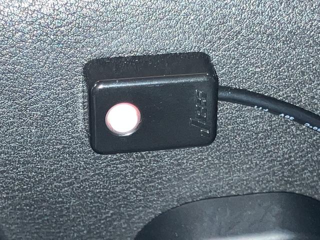 キックス X ツートーンインテリアエディション OBD診断済/法定点検整備済/2本新品タイヤ交換済/インテリジェントアラウンドビューモニター/インテリジェントルームミラー/セーフティアシスト/プロパイロット/シートヒーター/ブラックオレンジツートン(27枚目)