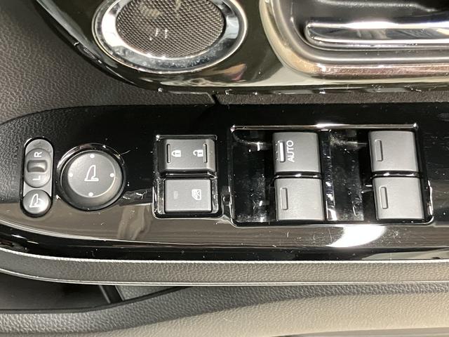 N-BOXカスタム G・Lホンダセンシング OBD診断済/法定点検整備済/2トーンカラースタイル/純正オプションナビ/地デジ/Bluetoothオーディオ/無限ドアミラーカバー/ホンダセンシング/衝突軽減ブレーキ/LEDヘッドランプ/1オーナー(75枚目)