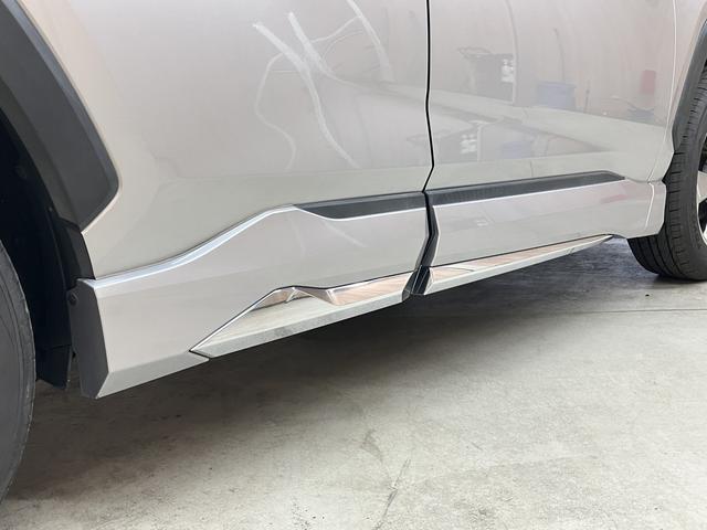RAV4 ハイブリッドG OBD診断済/法定点検整備済/モデリスタエアロキット/純正オプションナビ/地デジ/Bluetoothオーディオ/パワーバックドア/ブラインドスポットモニター/快適温熱シート/ポジションメモリー(19枚目)