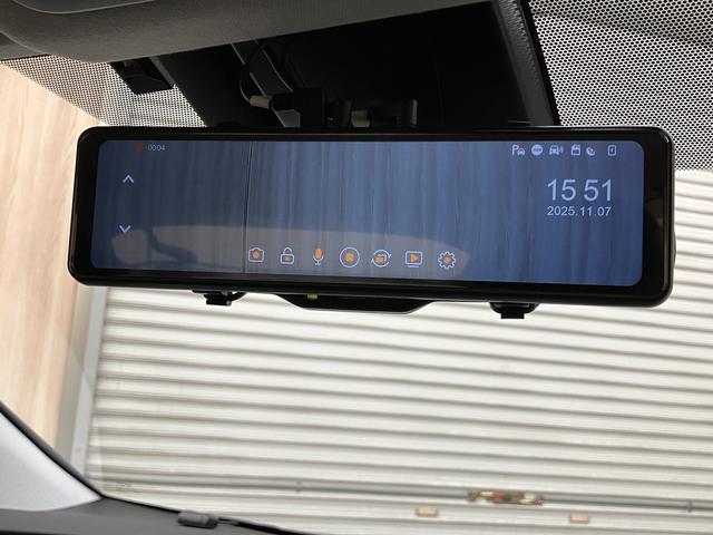 プリウス Sセーフティプラス OBD診断済/法定点検整備済/純正オプションナビ/地デジ/Bluetoothオーディオ/セーフティセンス/インテリジェントクリアランスソナー/シンプルインテリジェントパーキングアシスト/ワンオーナー(11枚目)