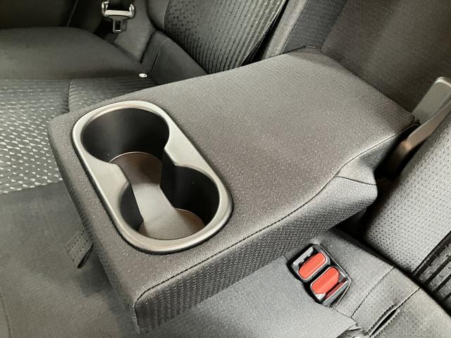 プリウス Sセーフティプラス OBD診断済/法定点検整備済/純正オプションナビ/地デジ/Bluetoothオーディオ/セーフティセンス/インテリジェントクリアランスソナー/シンプルインテリジェントパーキングアシスト/ワンオーナー(42枚目)