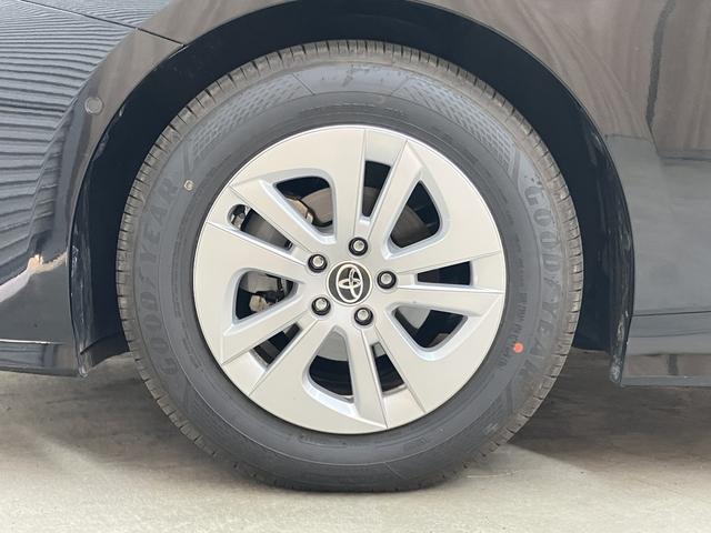 プリウス Sセーフティプラス OBD診断済/法定点検整備済/純正オプションナビ/地デジ/Bluetoothオーディオ/セーフティセンス/インテリジェントクリアランスソナー/シンプルインテリジェントパーキングアシスト/ワンオーナー(62枚目)