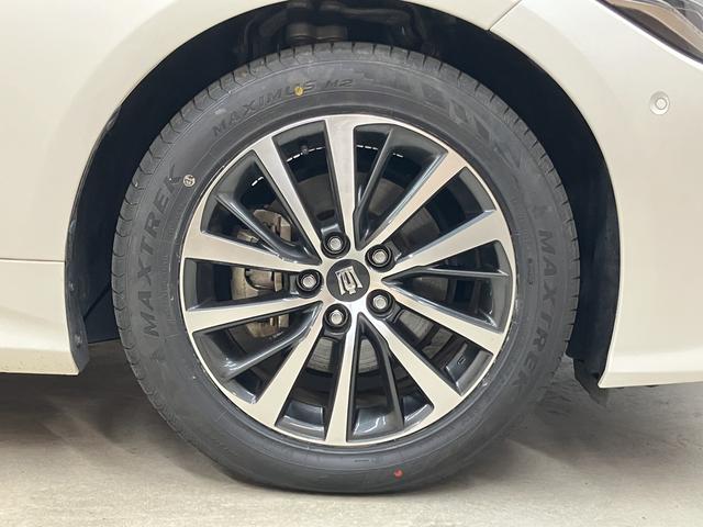 クラウンハイブリッド G OBD診断済/法定点検整備済/4本新品タイヤ交換済/レザーシートパッケージ/セーフティパッケージプラス/リアサポートパッケージ/ETC2.0ユニット/シートベンチレーション/後席シートヒーター(6枚目)