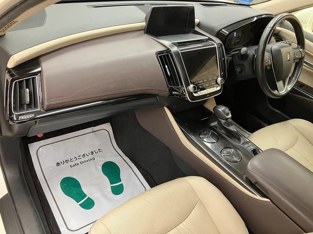 クラウンハイブリッド G OBD診断済/法定点検整備済/4本新品タイヤ交換済/レザーシートパッケージ/セーフティパッケージプラス/リアサポートパッケージ/ETC2.0ユニット/シートベンチレーション/後席シートヒーター(66枚目)