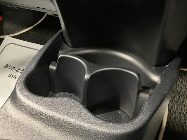 ヴィッツ １．０Ｆ　ＬＥＤエディション　ＯＢＤ診断済／法定点検整備済／４本新品タイヤ／純正ナビ／地デジ／セーフティセンスＣ／プリクラッシュセーフティ／ナビレディセット／フロントフォグランプ／ＥＴＣ／バックカメラ／ＬＥＤヘッド／ワンオーナー（72枚目）