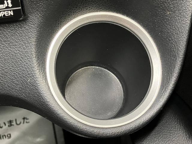 シエンタ ファンベースG OBD診断済/法定点検整備済/後期/LEDランプパッケージ/LEDフロントフォグランプ/純正オプションナビ/地デジ/Bluetoothオーディオ/セーフティセンス/プリクラッシュセーフティ/1オーナー(71枚目)