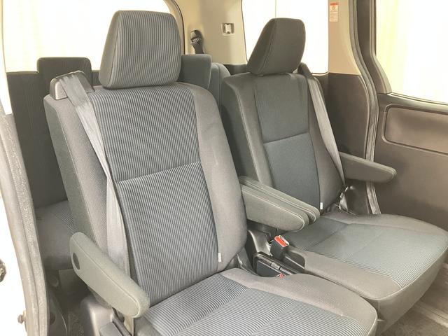 ヴォクシー Ｘ　ＯＢＤ診断済／法定点検整備済／セーフティセンス／プリクラッシュセーフティシステム／レーンディパーチャーアラート／スマートエントリーシステム／純正オプションナビ／地デジ／クルーズコントロール（33枚目）