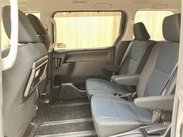 ヴォクシー Ｘ　ＯＢＤ診断済／法定点検整備済／セーフティセンス／プリクラッシュセーフティシステム／レーンディパーチャーアラート／スマートエントリーシステム／純正オプションナビ／地デジ／クルーズコントロール（40枚目）