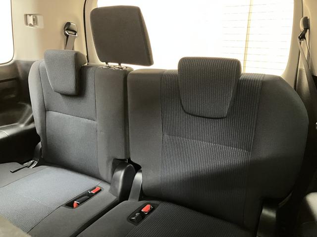 ヴォクシー Ｘ　ＯＢＤ診断済／法定点検整備済／セーフティセンス／プリクラッシュセーフティシステム／レーンディパーチャーアラート／スマートエントリーシステム／純正オプションナビ／地デジ／クルーズコントロール（41枚目）