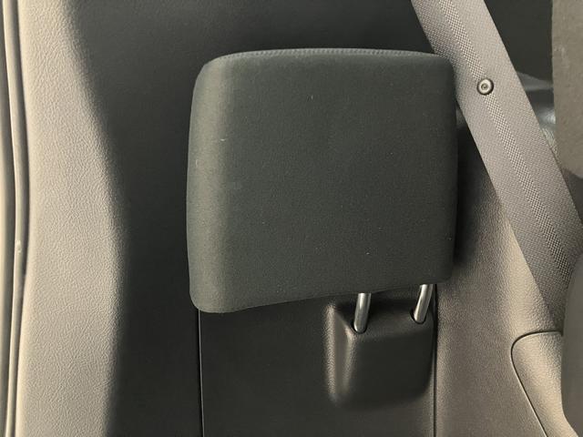 ヴォクシー Ｘ　ＯＢＤ診断済／法定点検整備済／セーフティセンス／プリクラッシュセーフティシステム／レーンディパーチャーアラート／スマートエントリーシステム／純正オプションナビ／地デジ／クルーズコントロール（43枚目）