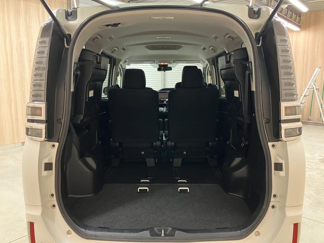 ヴォクシー Ｘ　ＯＢＤ診断済／法定点検整備済／セーフティセンス／プリクラッシュセーフティシステム／レーンディパーチャーアラート／スマートエントリーシステム／純正オプションナビ／地デジ／クルーズコントロール（44枚目）