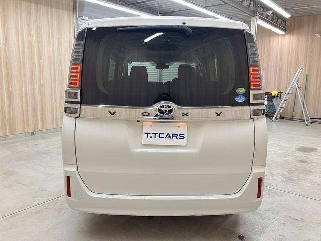 ヴォクシー Ｘ　ＯＢＤ診断済／法定点検整備済／セーフティセンス／プリクラッシュセーフティシステム／レーンディパーチャーアラート／スマートエントリーシステム／純正オプションナビ／地デジ／クルーズコントロール（51枚目）