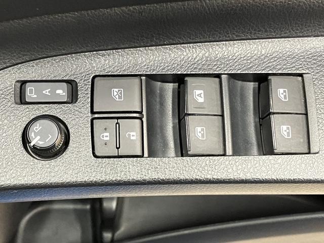 シエンタ ファンベースＧ　ＯＢＤ診断済／法定点検整備済／後期型／純正ナビ／地デジ／Ｂｌｕｅｔｏｏｔｈオーディオ／パノラミックビューモニター／インテリジェントクリアランスソナー／シートヒーター／ステアリングヒーター／ワンオーナー（74枚目）