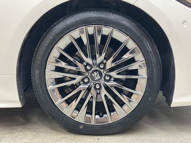 クラウンハイブリッド ＲＳアドバンス　ＯＢＤ診断済／法定点検整備済／４本新品タイヤ交換済／レザーシートパッケージ／ブラック革シート／シートベンチレーション／セーフティパッケージプラス／パノラミックビューモニター／パーキングアシスト２（25枚目）