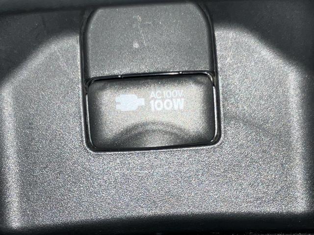 クラウンハイブリッド ＲＳアドバンス　ＯＢＤ診断済／法定点検整備済／４本新品タイヤ交換済／レザーシートパッケージ／ブラック革シート／シートベンチレーション／セーフティパッケージプラス／パノラミックビューモニター／パーキングアシスト２（50枚目）