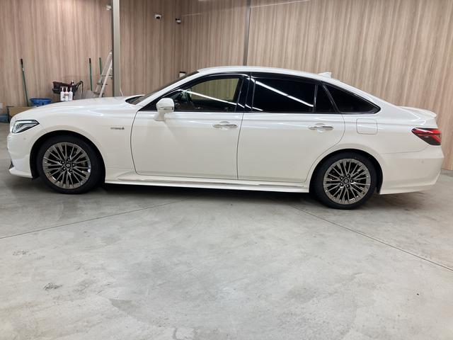 クラウンハイブリッド ＲＳアドバンス　ＯＢＤ診断済／法定点検整備済／４本新品タイヤ交換済／レザーシートパッケージ／ブラック革シート／シートベンチレーション／セーフティパッケージプラス／パノラミックビューモニター／パーキングアシスト２（71枚目）