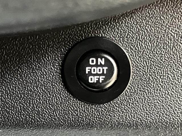 ハイエースバン スーパーＧＬ　ダークプライムＩＩ　ＯＢＤ診断済／法定点検整備済／後期型／ベッドキット／バックモニター内蔵インナーミラー／インテリジェントクリアランスソナー／両側パワースライドドア／ＡＣ１００Ｖ電源／セーフティセンス／ワンオーナー（19枚目）