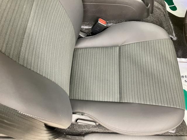 ハイエースバン スーパーＧＬ　ダークプライムＩＩ　ＯＢＤ診断済／法定点検整備済／後期型／ベッドキット／バックモニター内蔵インナーミラー／インテリジェントクリアランスソナー／両側パワースライドドア／ＡＣ１００Ｖ電源／セーフティセンス／ワンオーナー（28枚目）