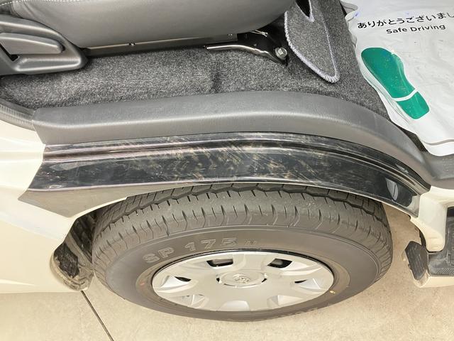 ハイエースバン スーパーＧＬ　ダークプライムＩＩ　ＯＢＤ診断済／法定点検整備済／後期型／ベッドキット／バックモニター内蔵インナーミラー／インテリジェントクリアランスソナー／両側パワースライドドア／ＡＣ１００Ｖ電源／セーフティセンス／ワンオーナー（30枚目）