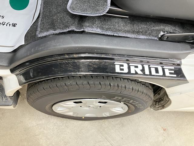 ハイエースバン スーパーＧＬ　ダークプライムＩＩ　ＯＢＤ診断済／法定点検整備済／後期型／ベッドキット／バックモニター内蔵インナーミラー／インテリジェントクリアランスソナー／両側パワースライドドア／ＡＣ１００Ｖ電源／セーフティセンス／ワンオーナー（31枚目）