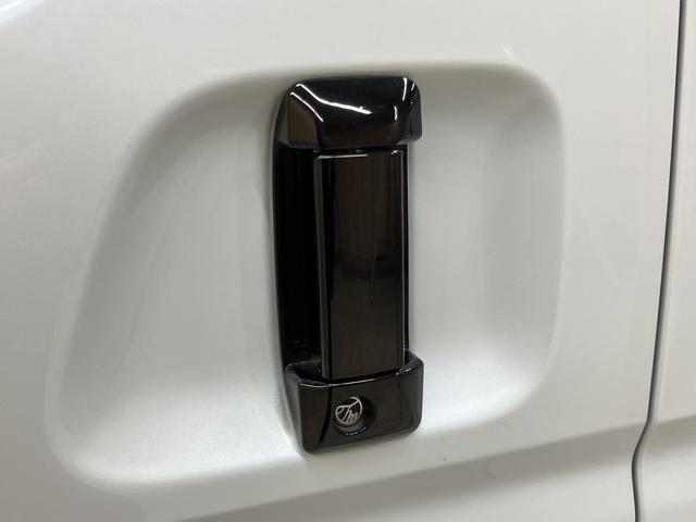 ハイエースバン スーパーＧＬ　ダークプライムＩＩ　ＯＢＤ診断済／法定点検整備済／後期型／ベッドキット／バックモニター内蔵インナーミラー／インテリジェントクリアランスソナー／両側パワースライドドア／ＡＣ１００Ｖ電源／セーフティセンス／ワンオーナー（37枚目）