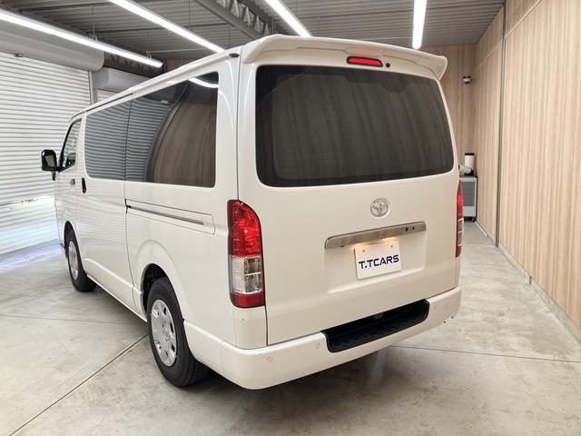 ハイエースバン スーパーＧＬ　ダークプライムＩＩ　ＯＢＤ診断済／法定点検整備済／後期型／ベッドキット／バックモニター内蔵インナーミラー／インテリジェントクリアランスソナー／両側パワースライドドア／ＡＣ１００Ｖ電源／セーフティセンス／ワンオーナー（70枚目）