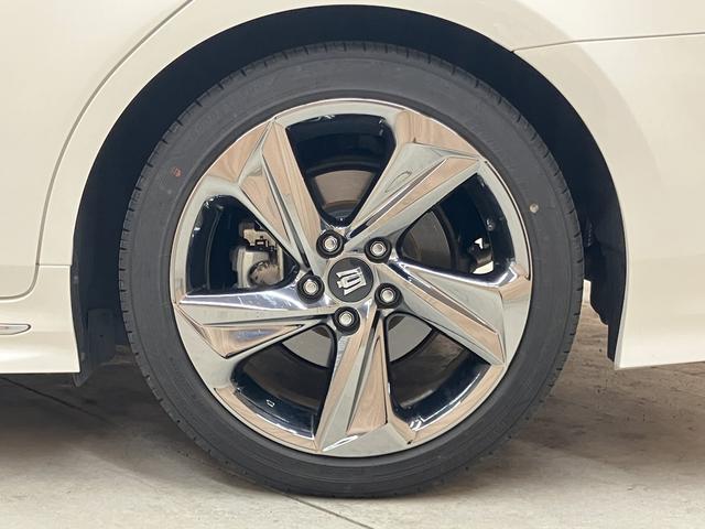 クラウン ＲＳ　アドバンス　ＯＢＤ診断済／法定点検整備済／ＥＴＣ２．０ユニット／セーフティセンス／レーダークルーズコントロール／ブラインドスポットモニター／アクセサリーコンセント／カラーヘッドアップディスプレイ／地デジ（65枚目）