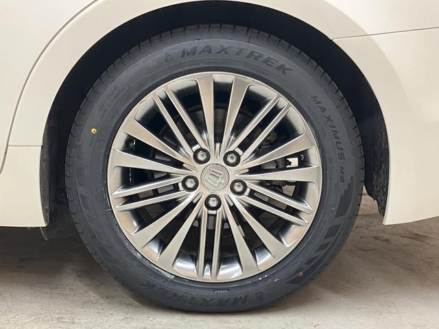 クラウンハイブリッド ロイヤルサルーン OBD診断済/法定点検整備済/後期型/4本新品タイヤ交換済/クリアランスソナー/バックソナー/17インチアルミホイール/クルーズコントロール/パワーシート/シートヒーター(10枚目)