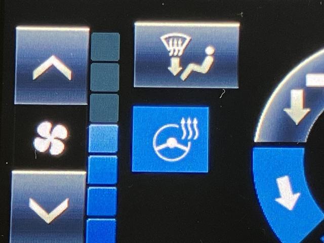 クラウンハイブリッド ロイヤルサルーン OBD診断済/法定点検整備済/後期型/4本新品タイヤ交換済/クリアランスソナー/バックソナー/17インチアルミホイール/クルーズコントロール/パワーシート/シートヒーター(27枚目)